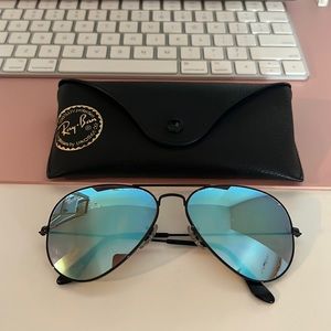 Ray-Ban Aviator Sunglasses